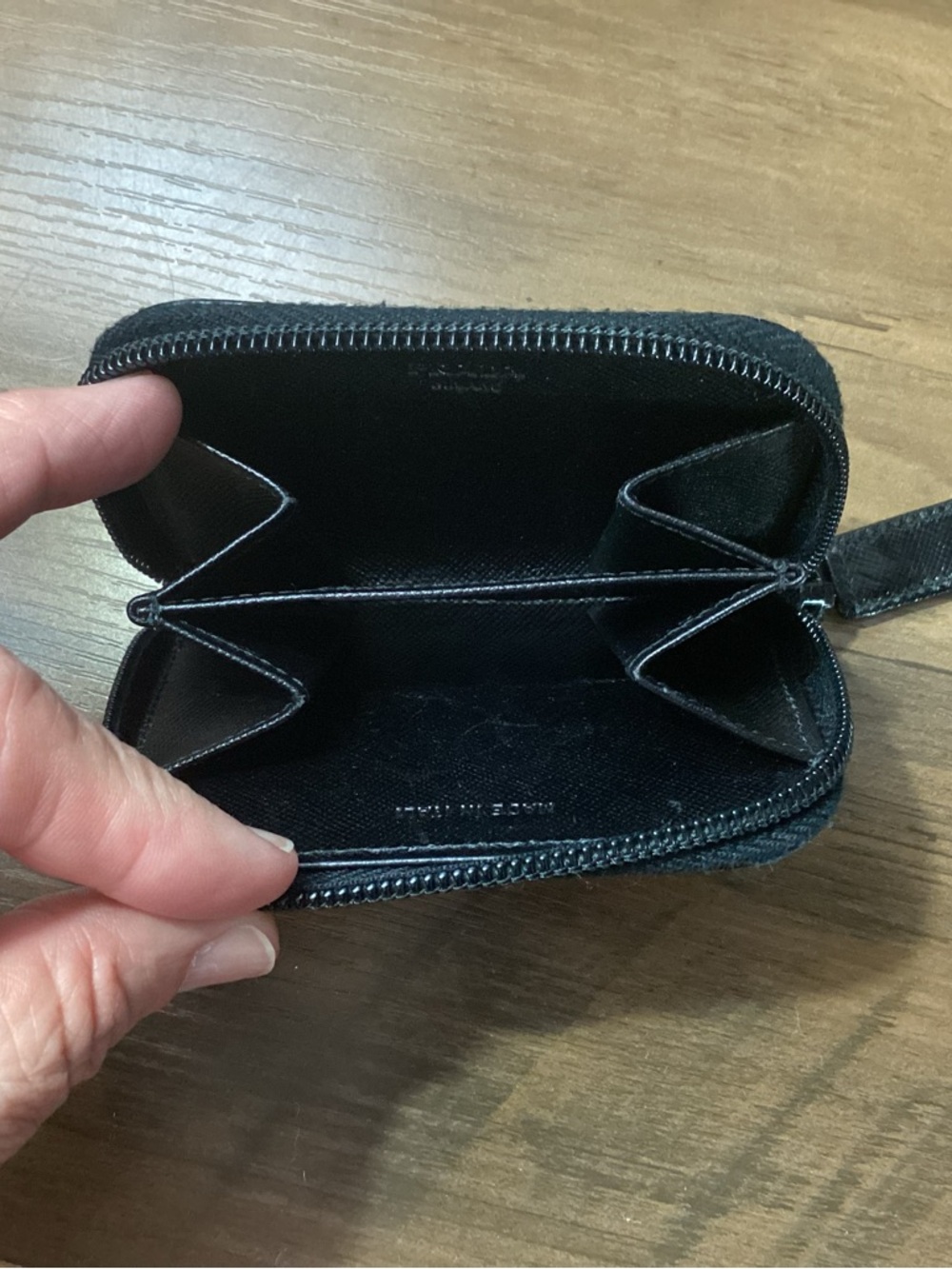Prada Black Saffiano Leather Small Zip Wallet - Picture 4 of 4